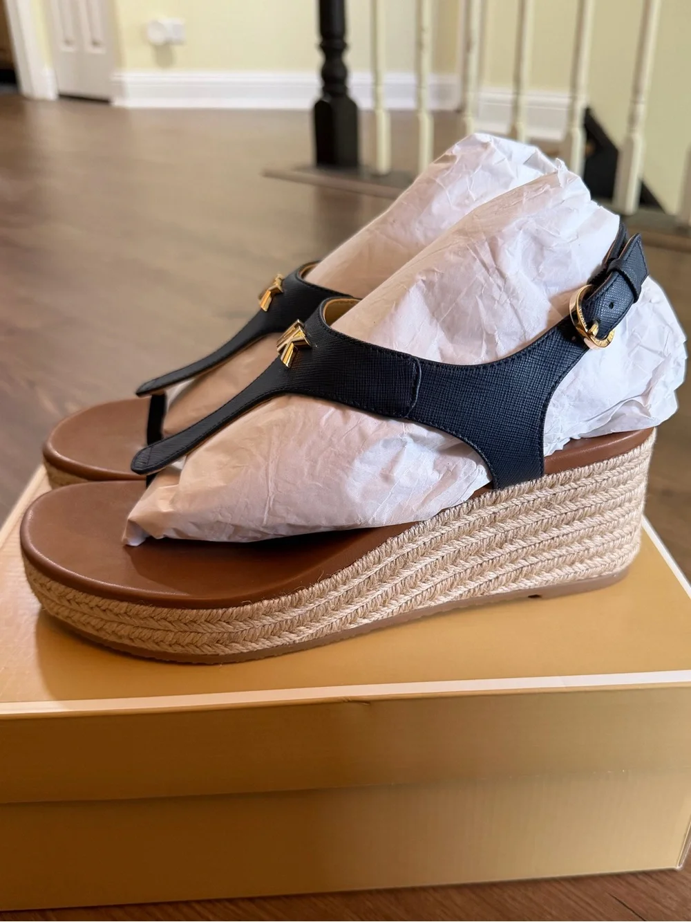 Mk Laney Thong wedges
